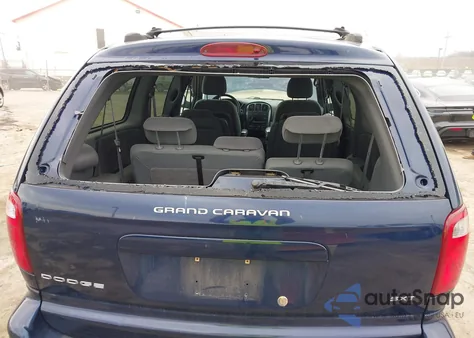 2005 Dodge Grand Caravan Sxt z USA, uszkodzony, nr VIN 2D4GP44L75R114843